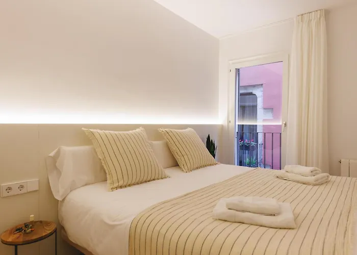 Bravissimo Pou Rodo, 2-bedroom And Bike Friendly Apartment *