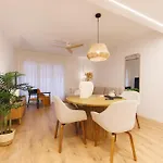 Bravissimo Pou Rodo, 2-bedroom And Bike Friendly Apartment