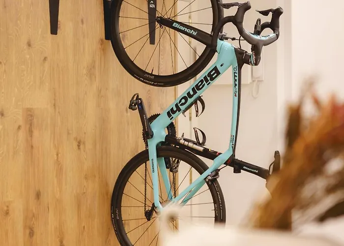 Bravissimo Pou Rodo, 2-bedroom And Bike Friendly Lägenhet *